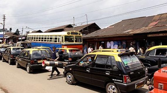 Shillong-traffic-jam Shillong-traffic-jam