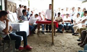 Excise officials' team faces public wrath along Indo-Bhutan border 1