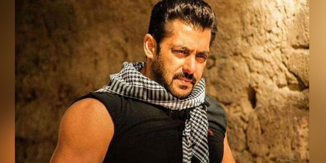 Salman Khan To Portray Rakesh Sharma In Saare Jahan Se Achcha salman khan to portray rakesh sharma in