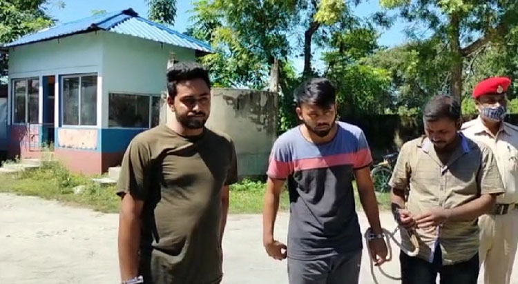 frauds arrested in Pathsala