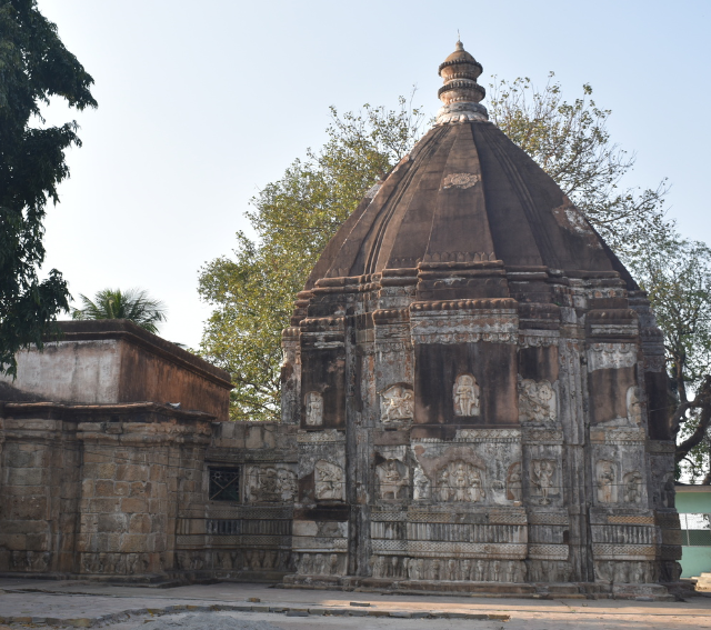 Hayagriva Madhava Temple places to visit in assam