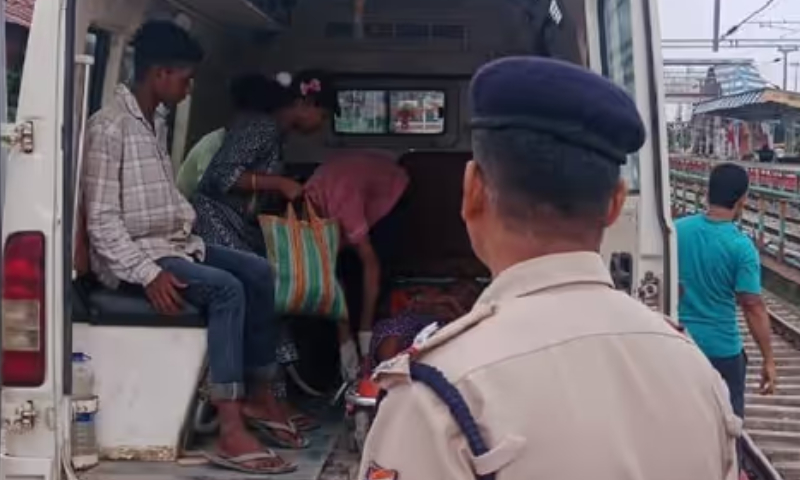 Tripura：女人在Dharamanagar车站附近的火车上分娩