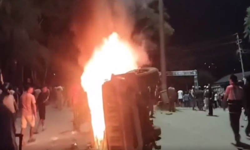 Manipur: Vehicles torched as protest erupts outside Assam Rifles camp in Senapati